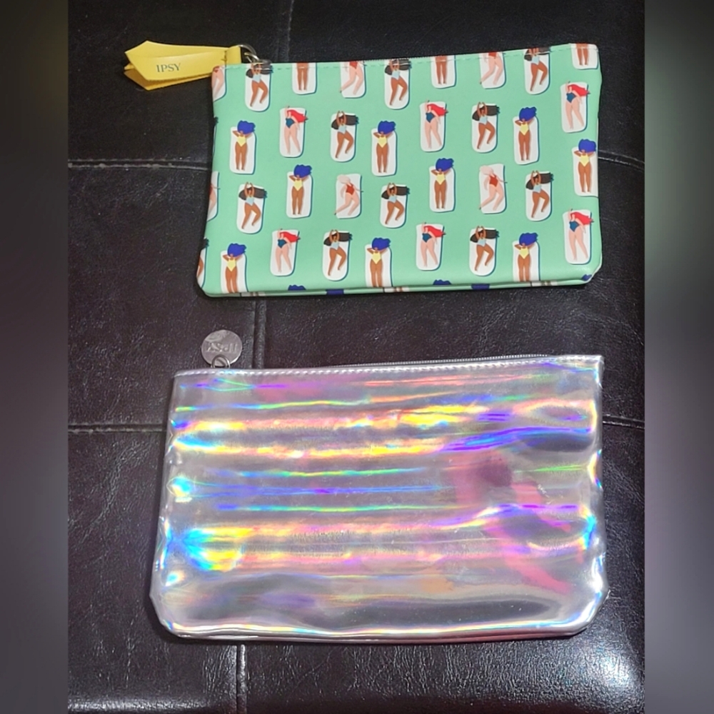 Ipsy August 2020 Silver Holographic& Ipsy June 2020 Glam Makeup Bags